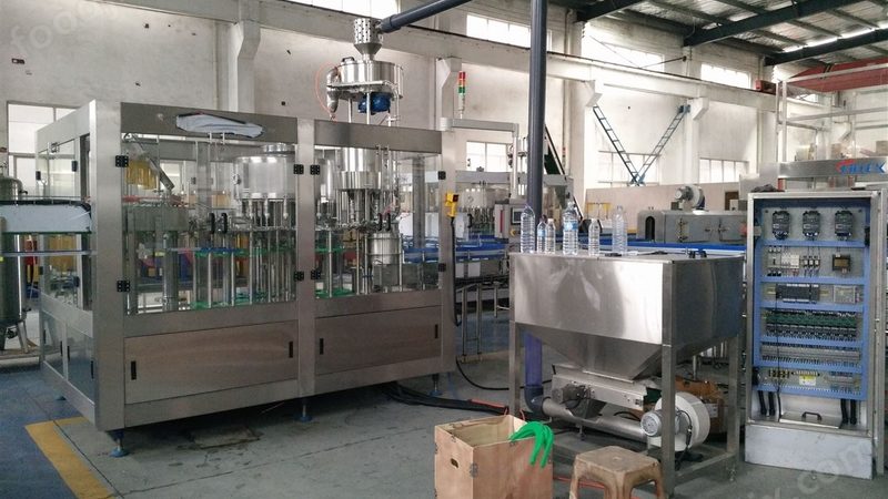 火锅店中央厨房设备加盟代理：揭秘中央厨房设备选型的关键要素